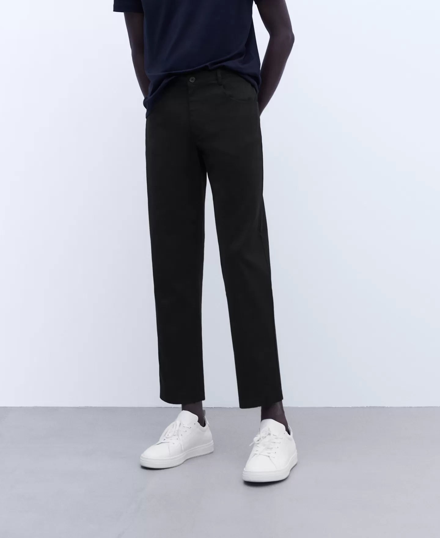 Adolfo Dominguez Pantalones>Pantalon Chino Slim Fit En Twill Negro