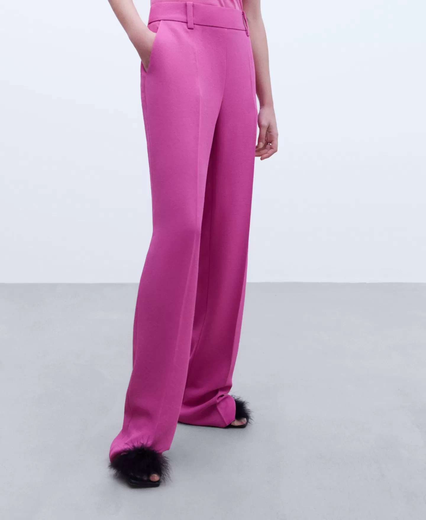 Adolfo Dominguez Pantalones>Pantalon De Pinzas Monocolor Rosa