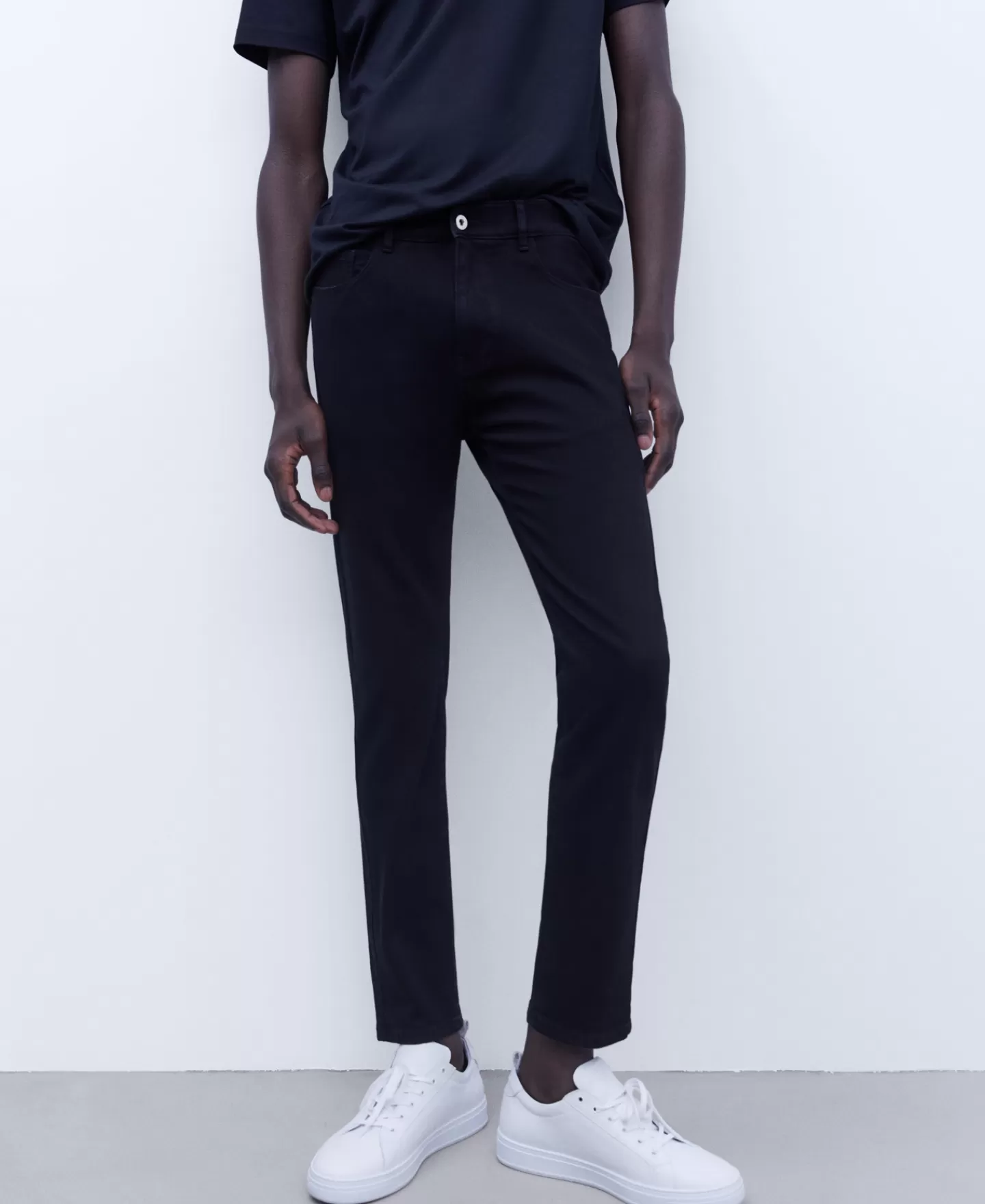 Adolfo Dominguez Pantalones>Pantalon Vaquero Slim Fit Negro